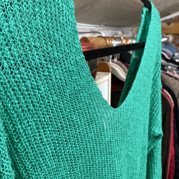 Beautiful multi wear knit sweater - Picture 5 of 7